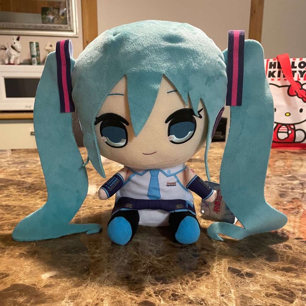 Hatsune Miku Vocaloid Kyurumaru 2022 Sitting Plush Japan
